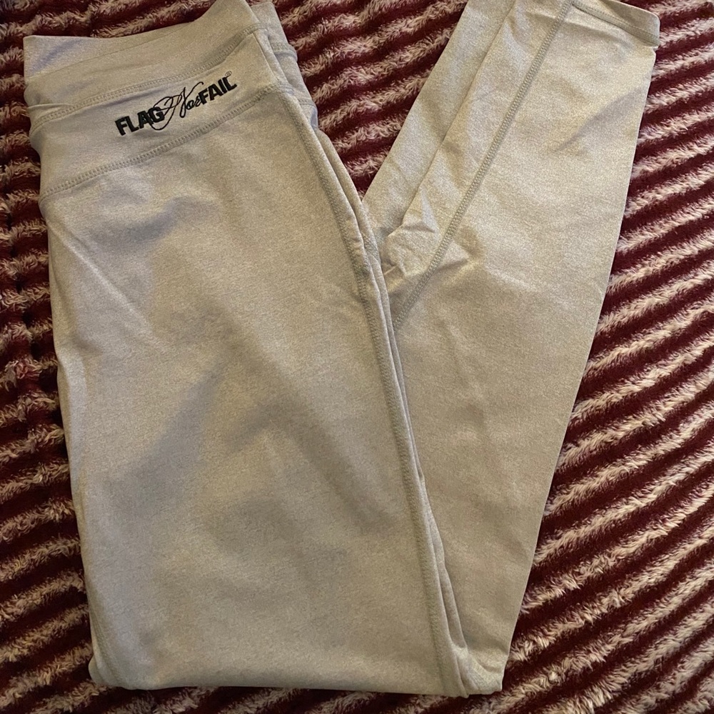 Flag nor fail workout legging